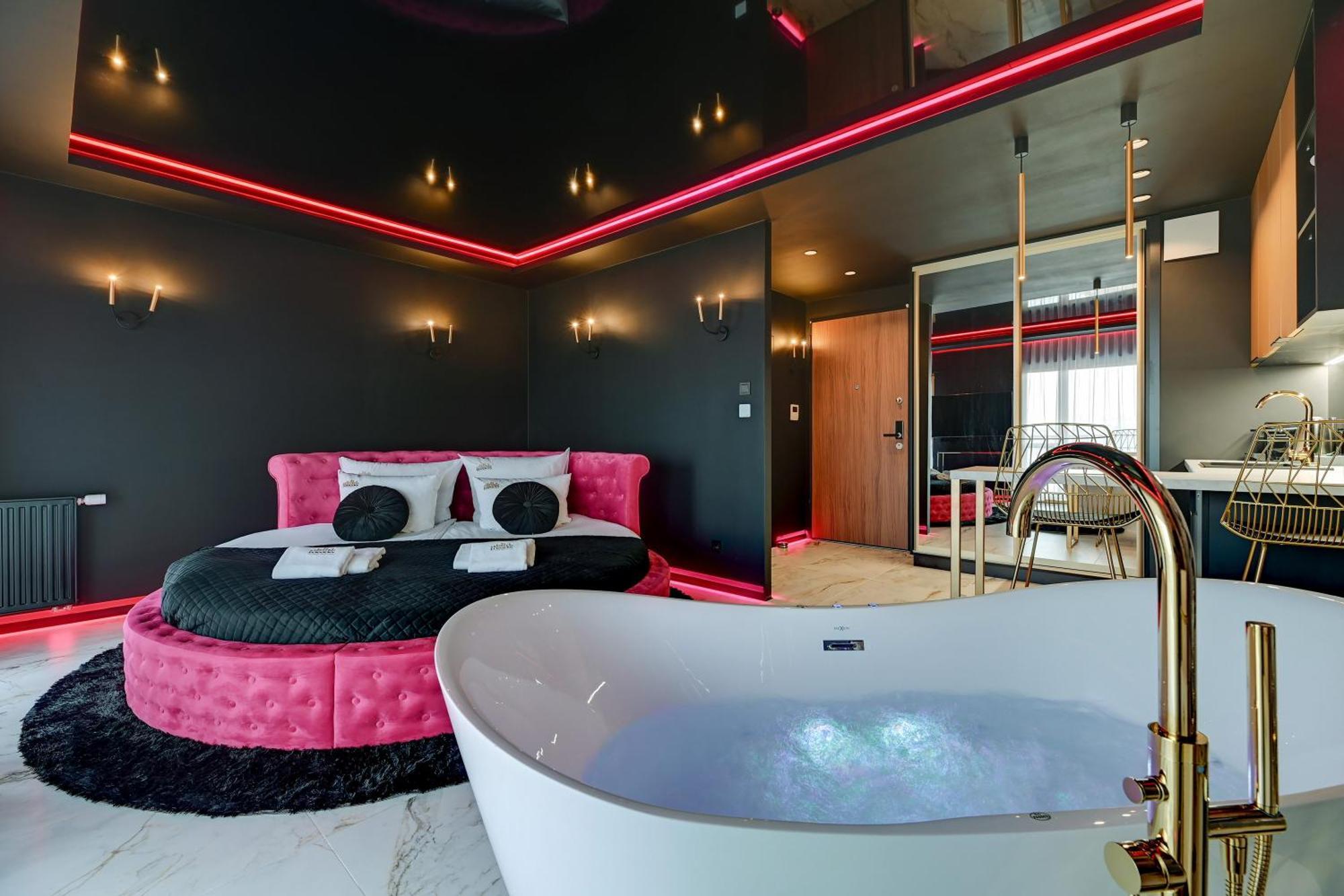 Apartament Glamorous Jacuzzi By Downtown *